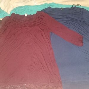 Intro. Navy Stretch Top